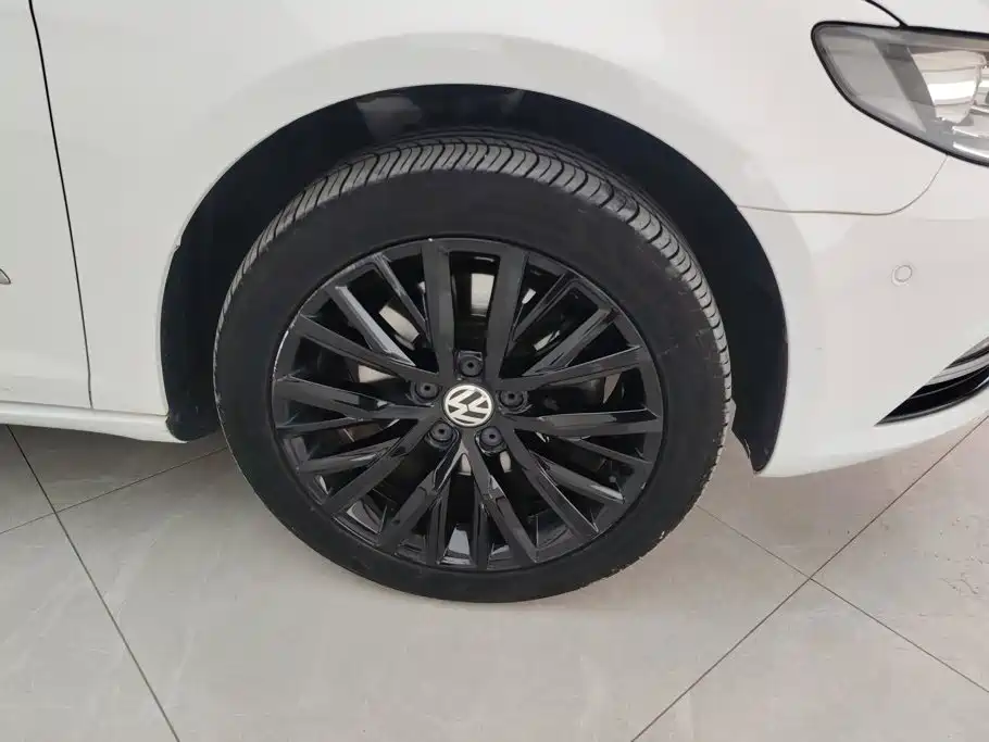 Volkswagen CC — миниатюра 6