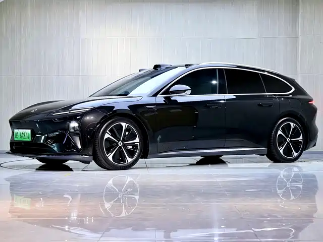 NIO ET5T