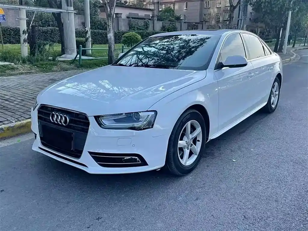 Audi A4L 2013