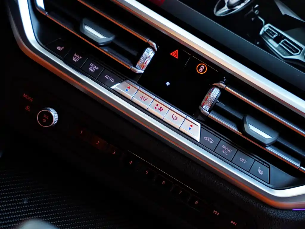 BMW M4 — миниатюра 53