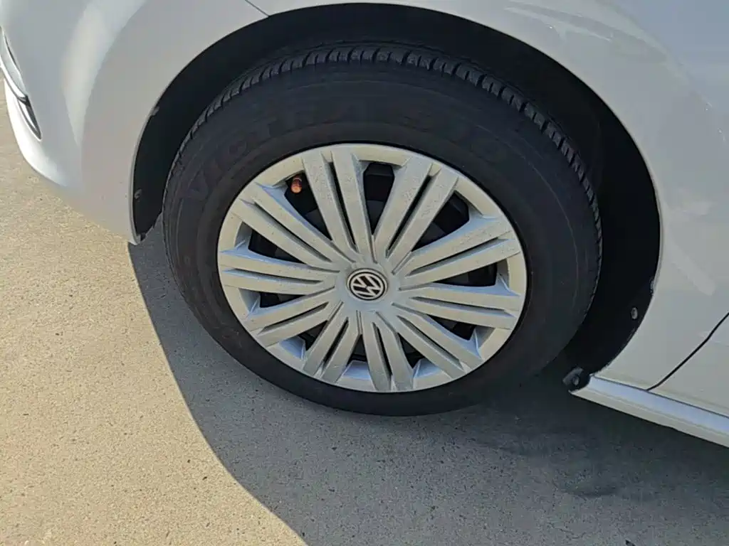 Volkswagen Polo — миниатюра 23