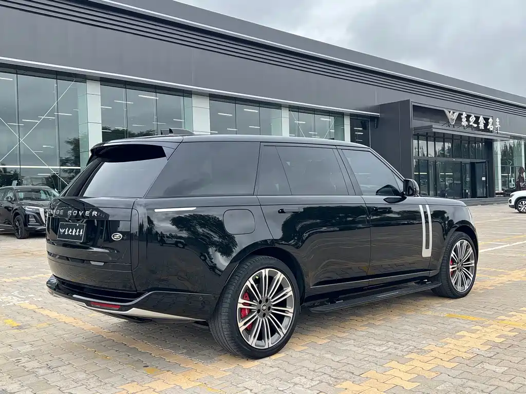 Land Rover Range Rover — миниатюра 5