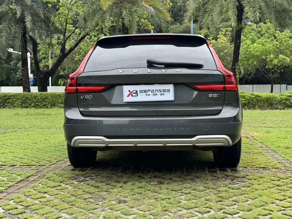 Volvo V90 — миниатюра 7