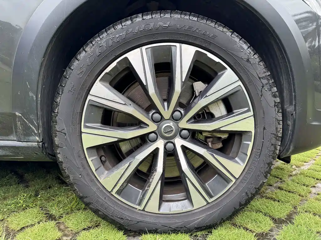 Volvo V90 — миниатюра 18