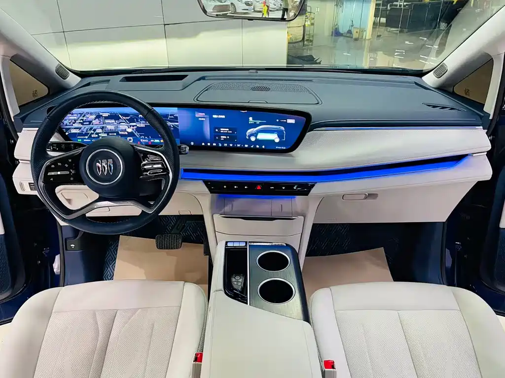 BUICK GL8 NEW ENERGY