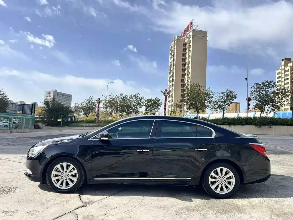 Buick LaCrosse — миниатюра 14