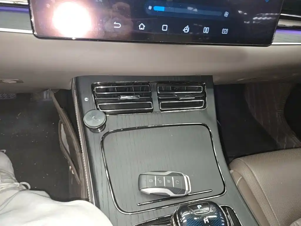 BYD Han — миниатюра 9