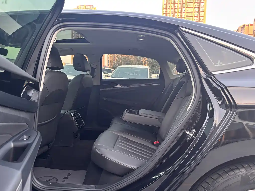 Volkswagen Passat — миниатюра 5