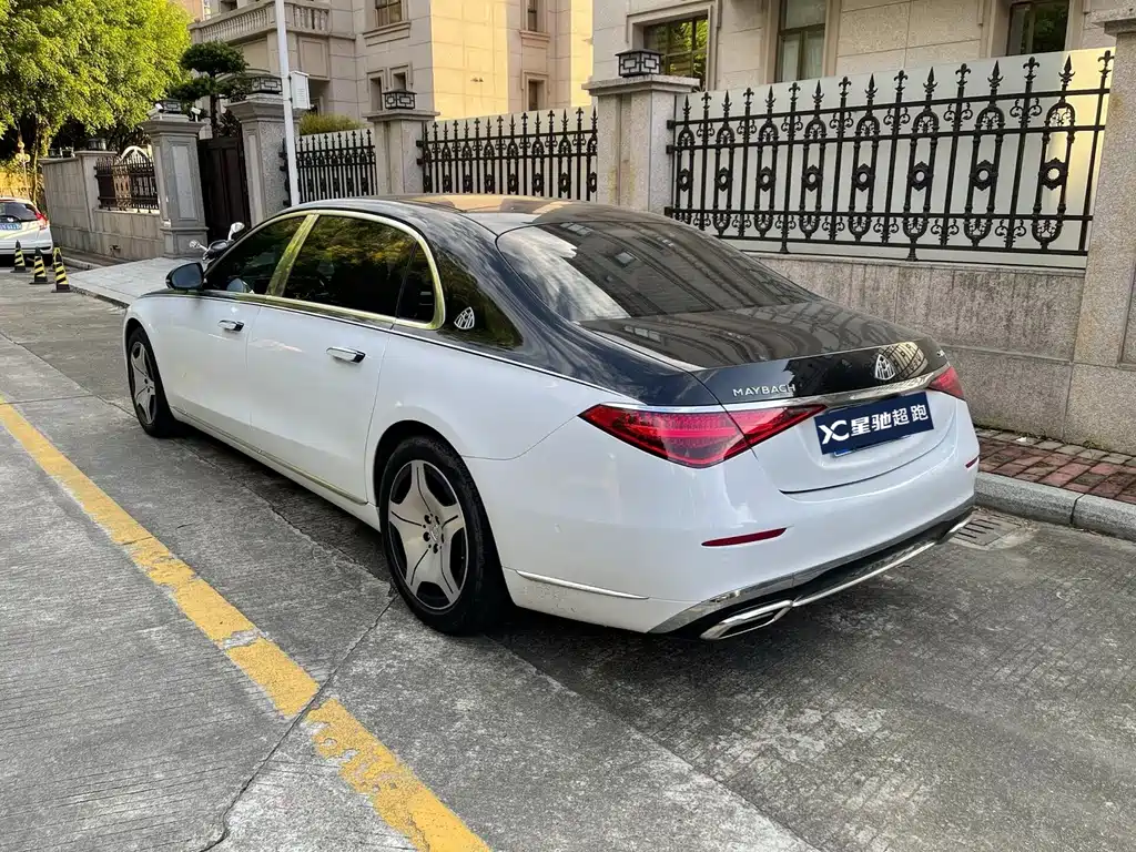 Mercedes-Benz S-Class — миниатюра 2