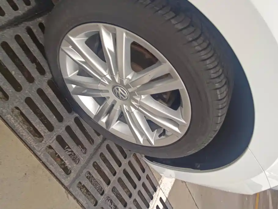 Volkswagen Golf Sportsvan — миниатюра 6