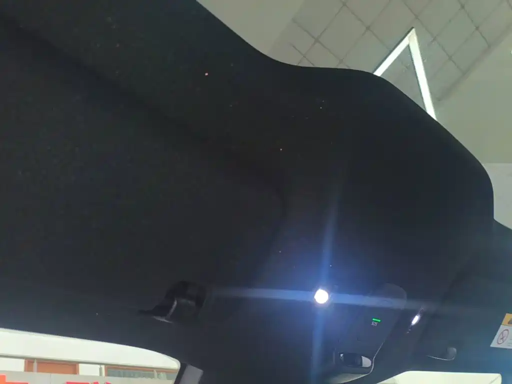 NIO ET5T — миниатюра 18
