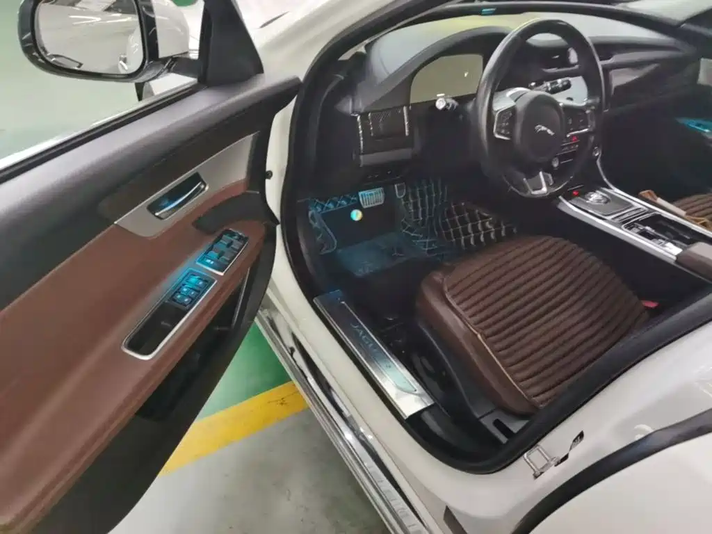 Jaguar XFL — миниатюра 16