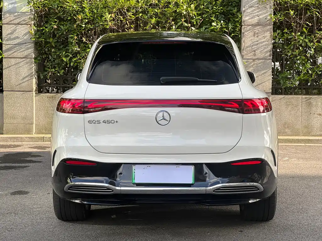 Mercedes-Benz EQS SUV — миниатюра 5