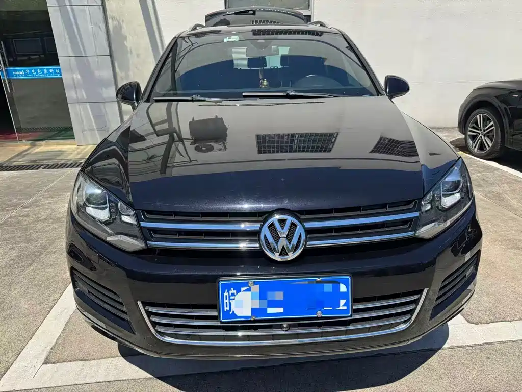 Volkswagen Touareg — миниатюра 2