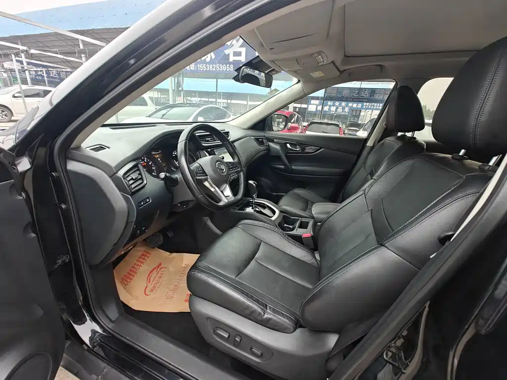 Nissan X-Trail — миниатюра 5