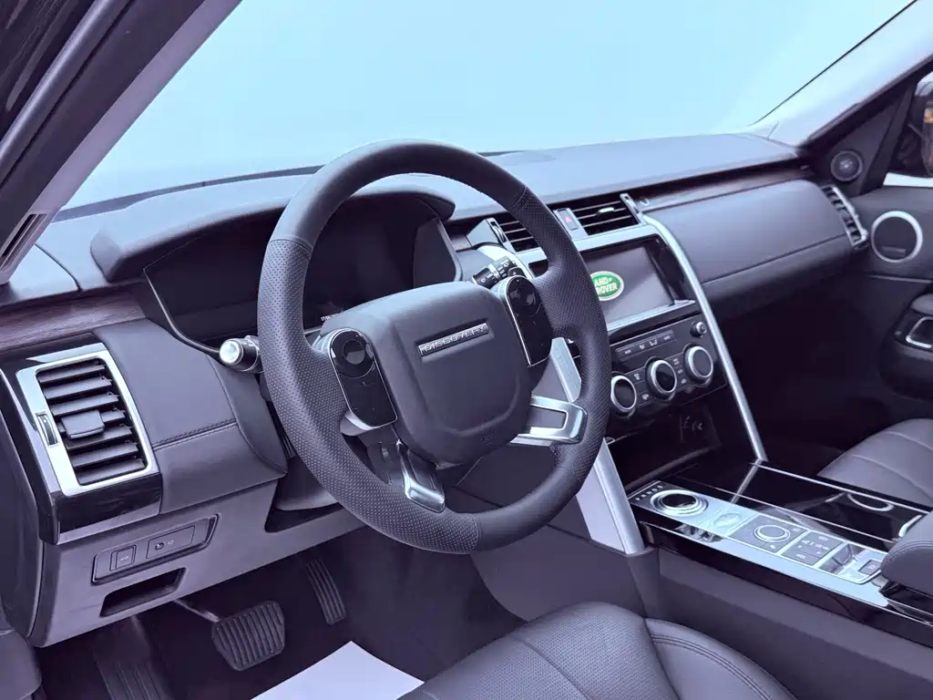 Land Rover Discovery 2019 3.0 SC V6 HSE