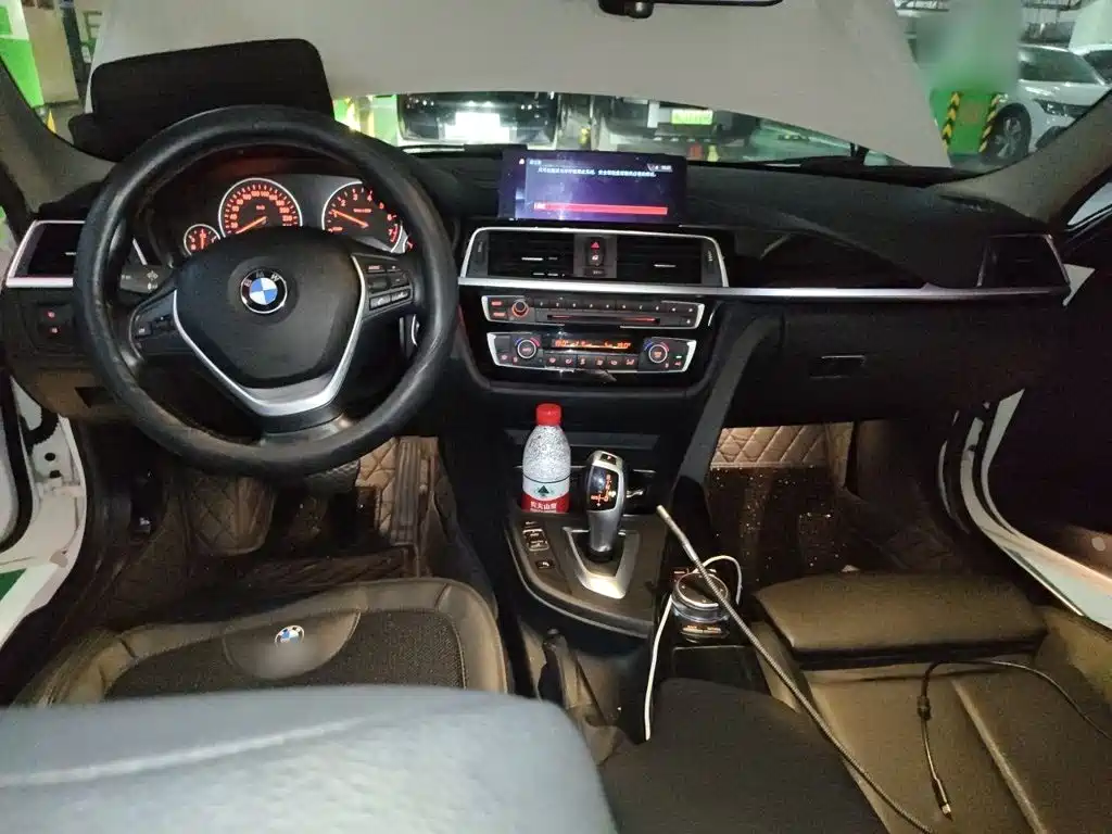 BMW 3 Series — миниатюра 10