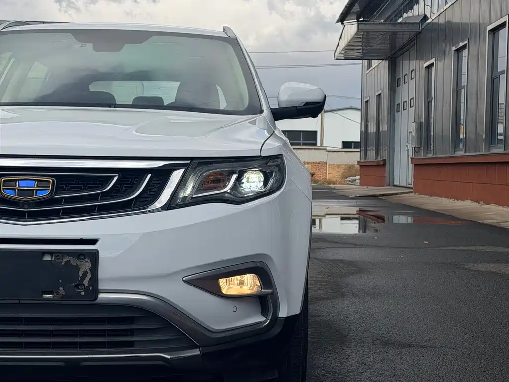 Geely Boyue — миниатюра 8