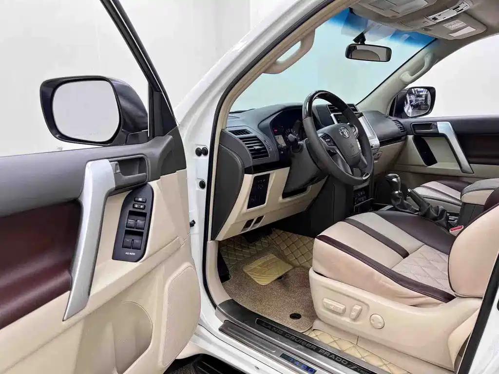 Toyota Prado (Import) — миниатюра 7