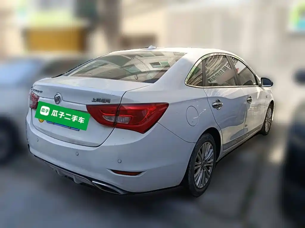 Buick Excelle — миниатюра 4
