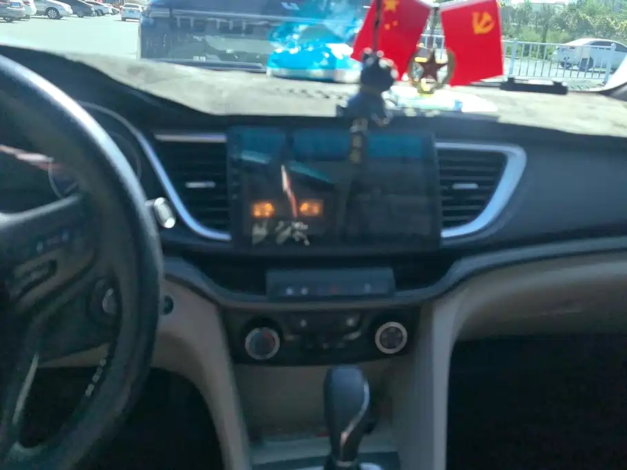 Buick Excelle — миниатюра 13