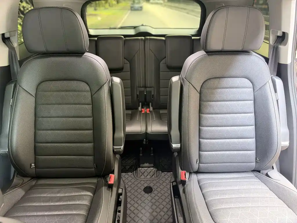 Volkswagen Talagon — миниатюра 14