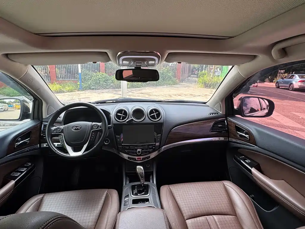 BYD S7 — миниатюра 11