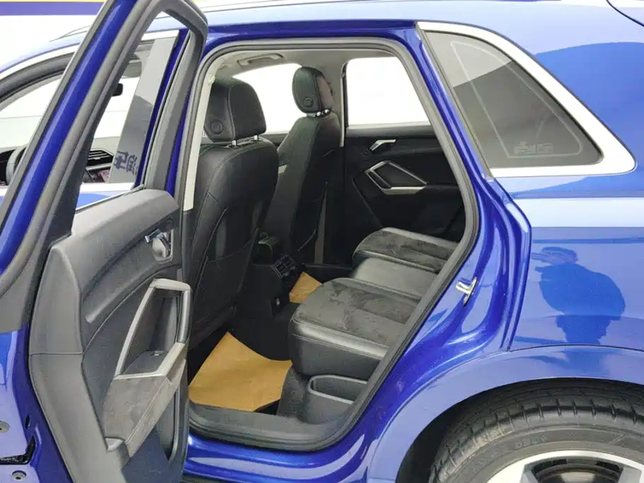 Audi Q3 — миниатюра 11