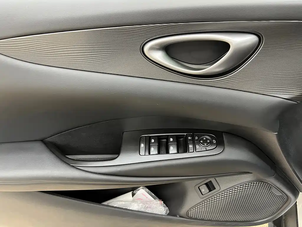 BYD Seal 06 — миниатюра 12