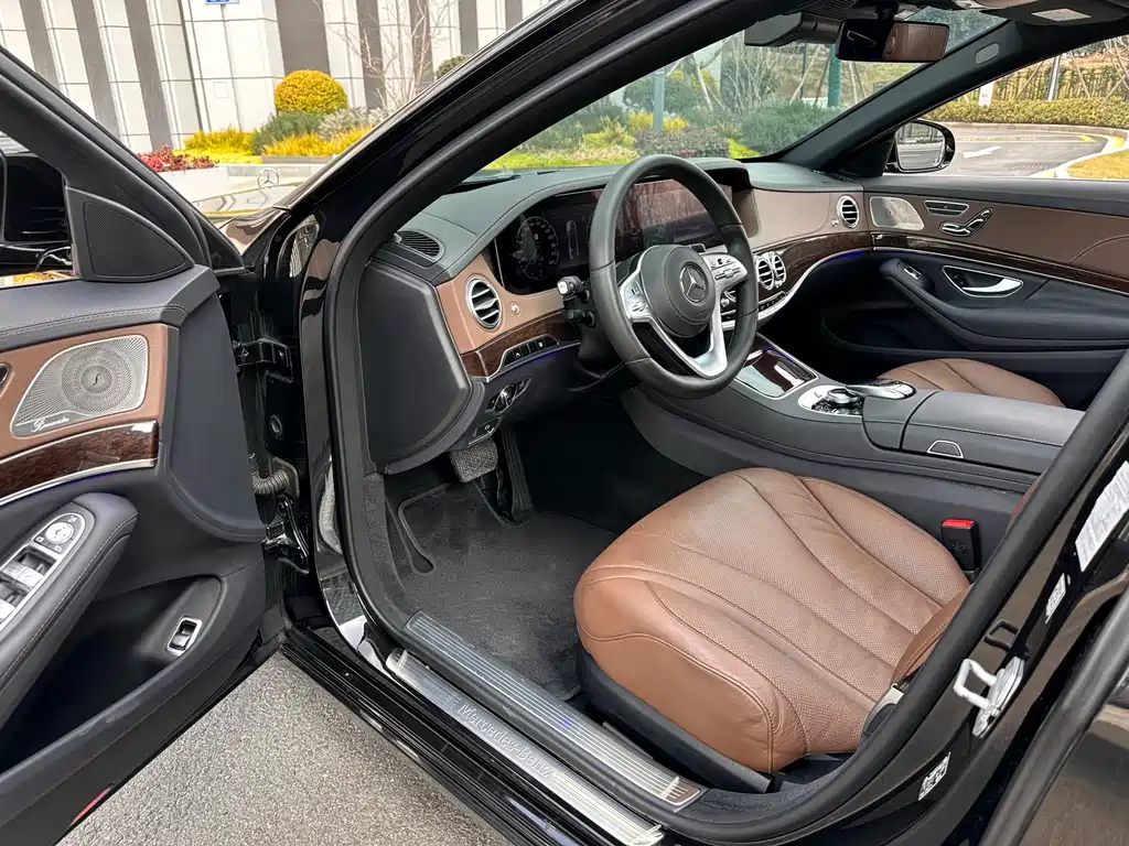 MERCEDES-BENZ S CLASS