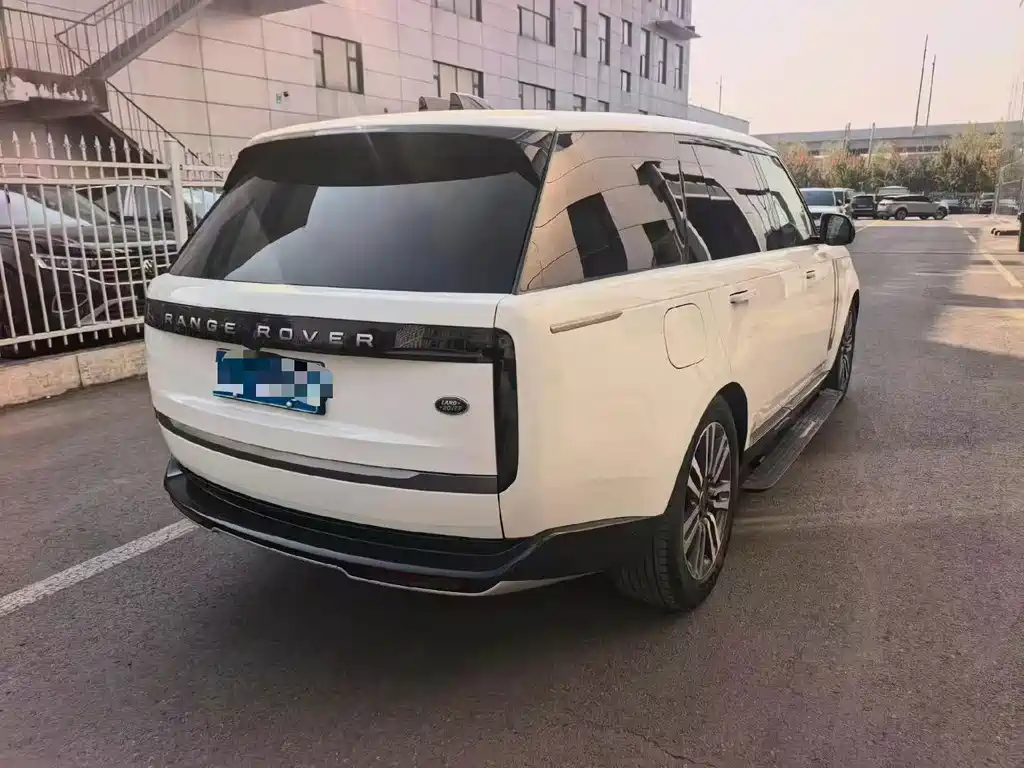 Land Rover Range Rover — миниатюра 2