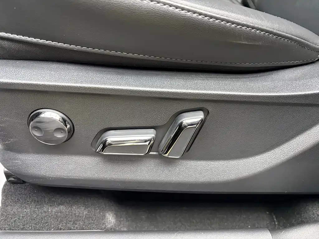 Haval Menglong New Energy — миниатюра 11