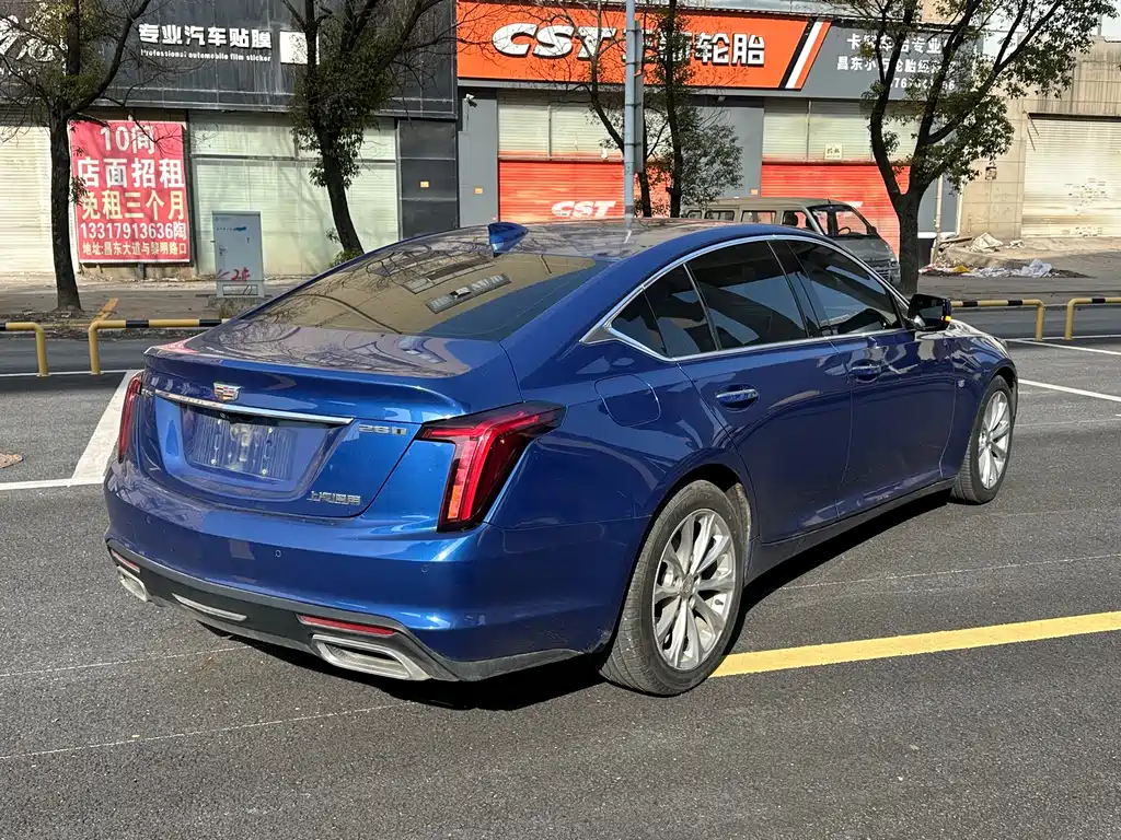 CADILLAC CT5