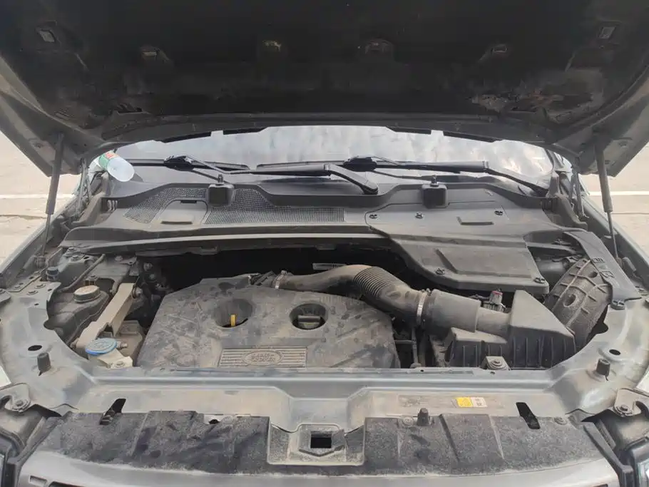 Land Rover Discovery Sport — миниатюра 10