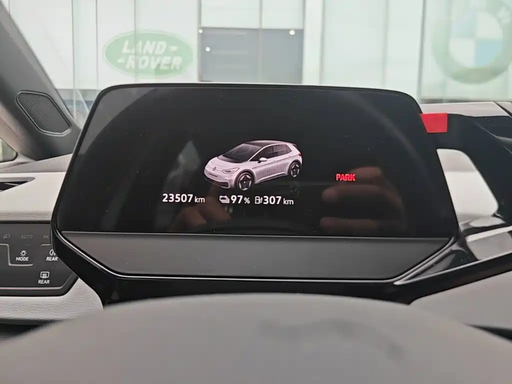 Volkswagen ID.3 — миниатюра 12