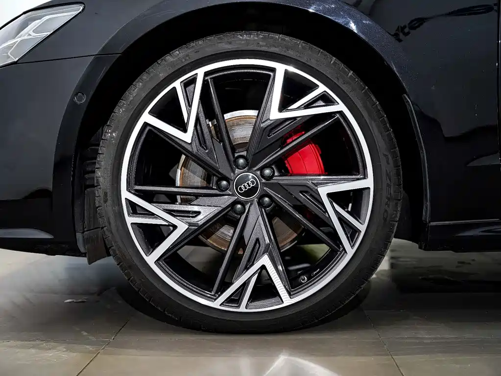 Audi A7L — миниатюра 8