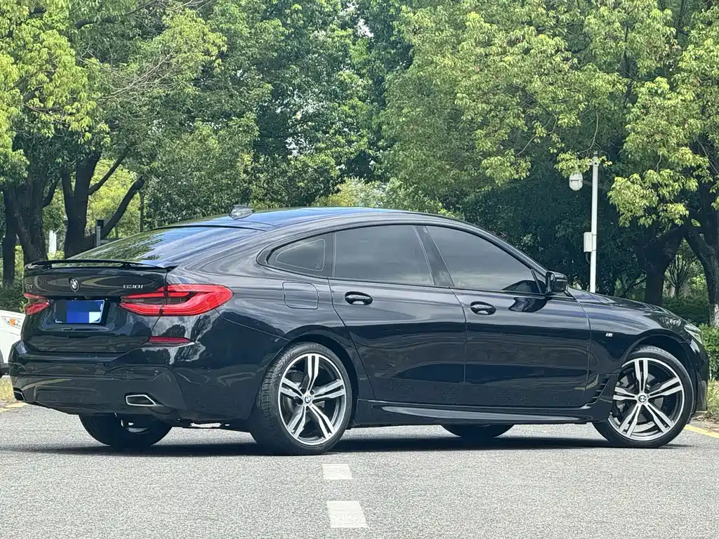 BMW 6 Series GT — миниатюра 4