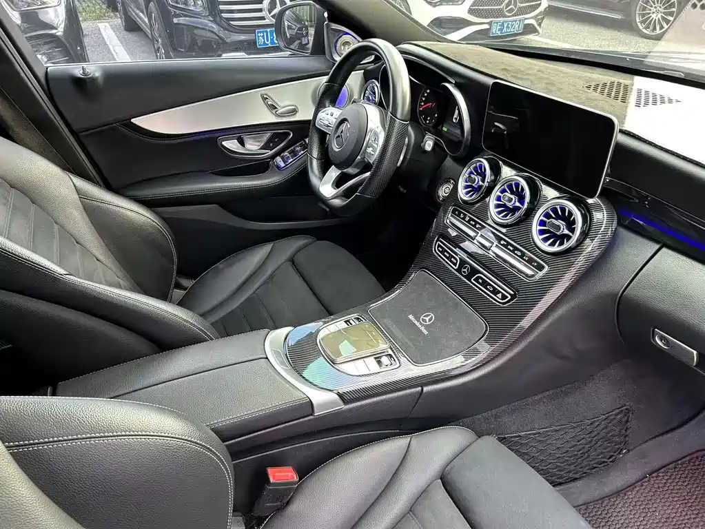 Mercedes-Benz C-Class — миниатюра 14