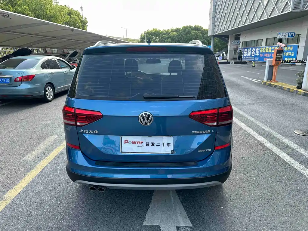 Volkswagen Touran — миниатюра 15
