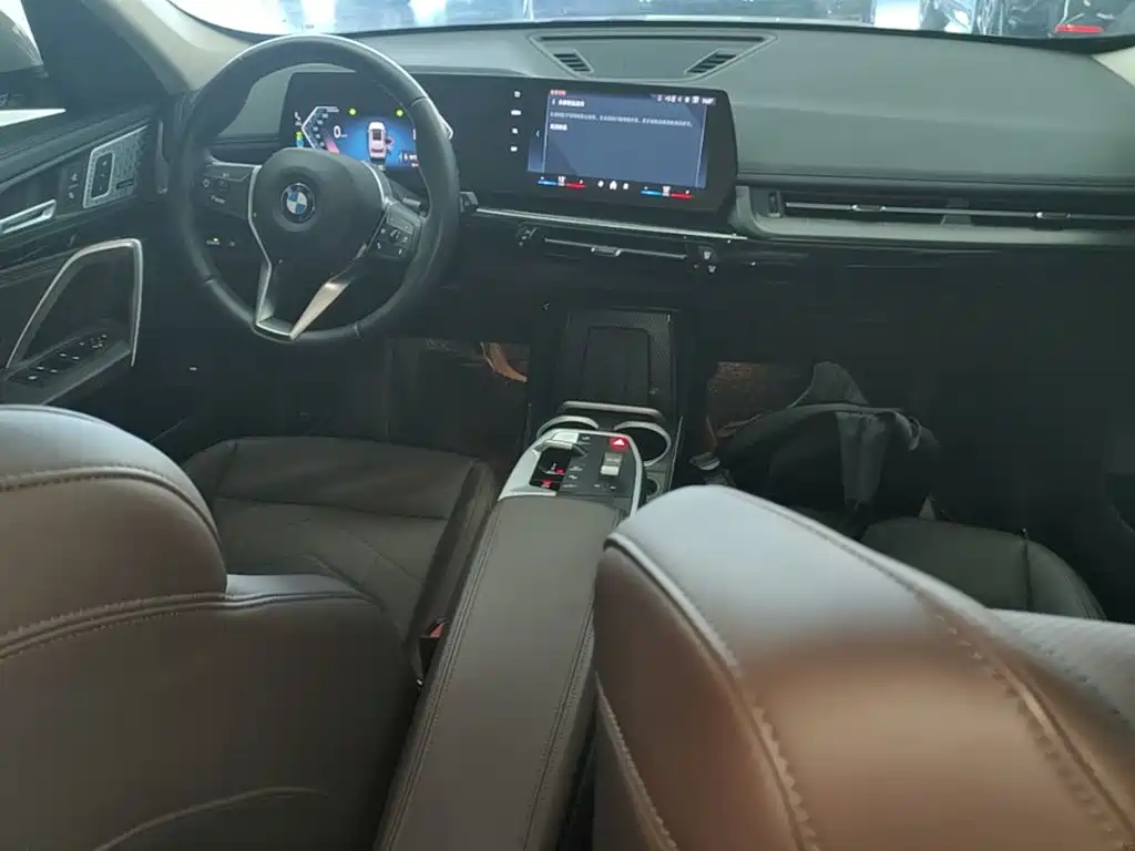 BMW X1 — миниатюра 10