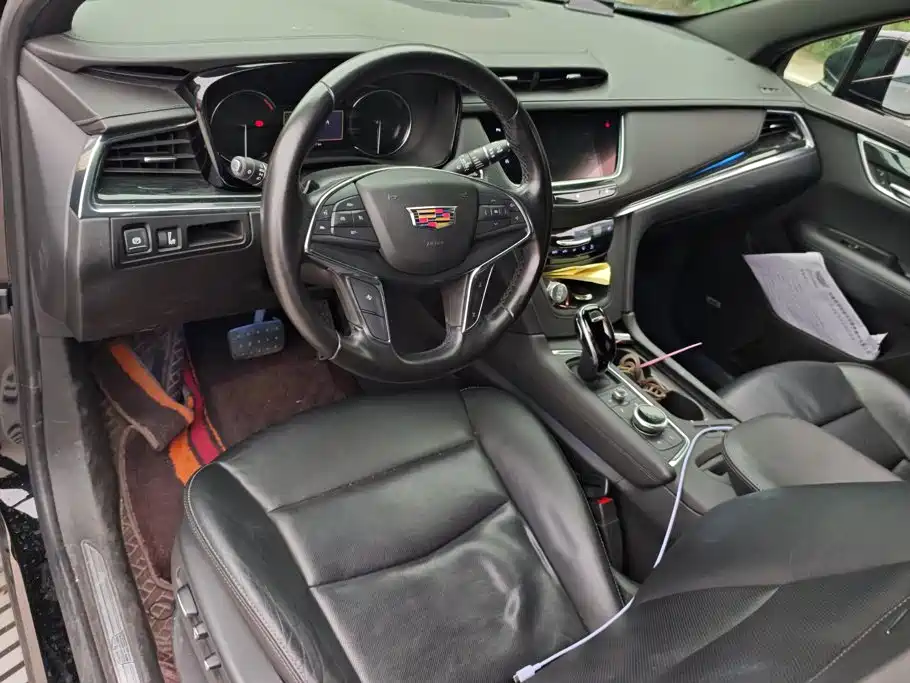 Cadillac XT5 — миниатюра 12