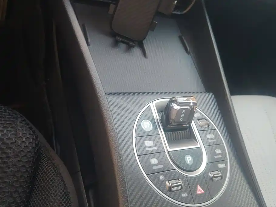 BYD Seal 05 DM-i — миниатюра 16