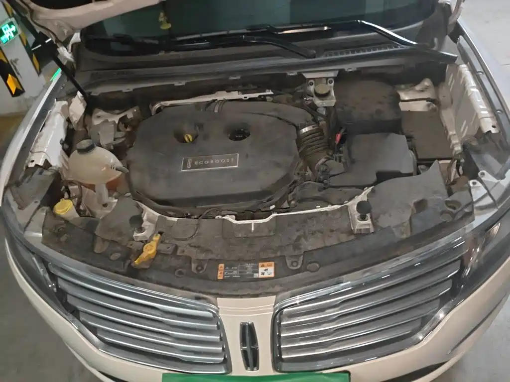 Lincoln MKC — миниатюра 11