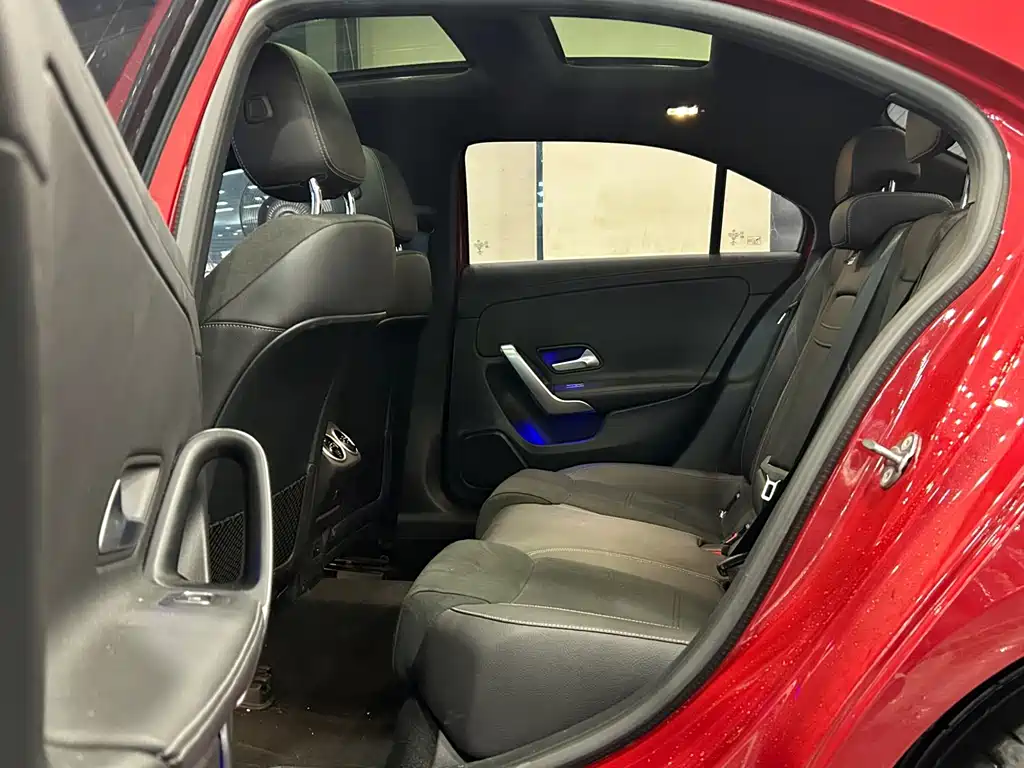 MERCEDES-BENZ A CLASS