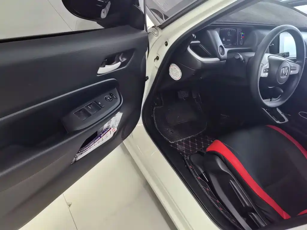 Honda Fit — миниатюра 16