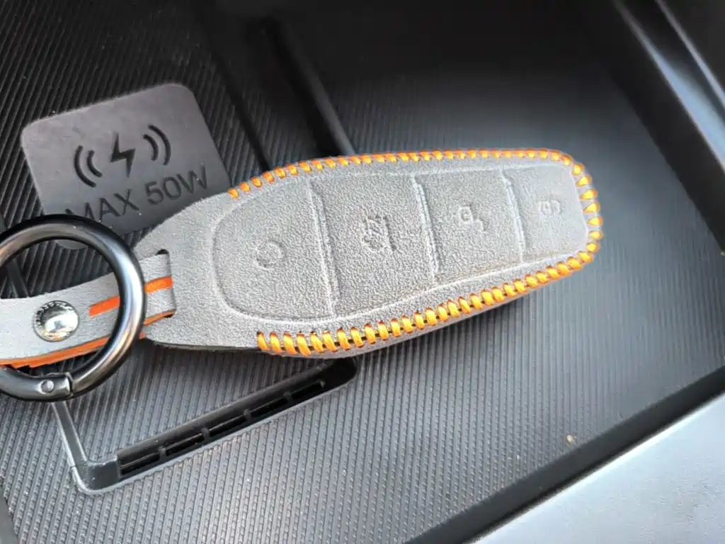 BYD PLUS New Energy — миниатюра 9