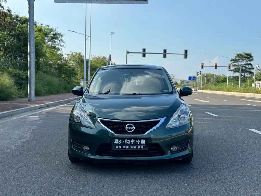 Nissan Tiida 2011 1.6T MT