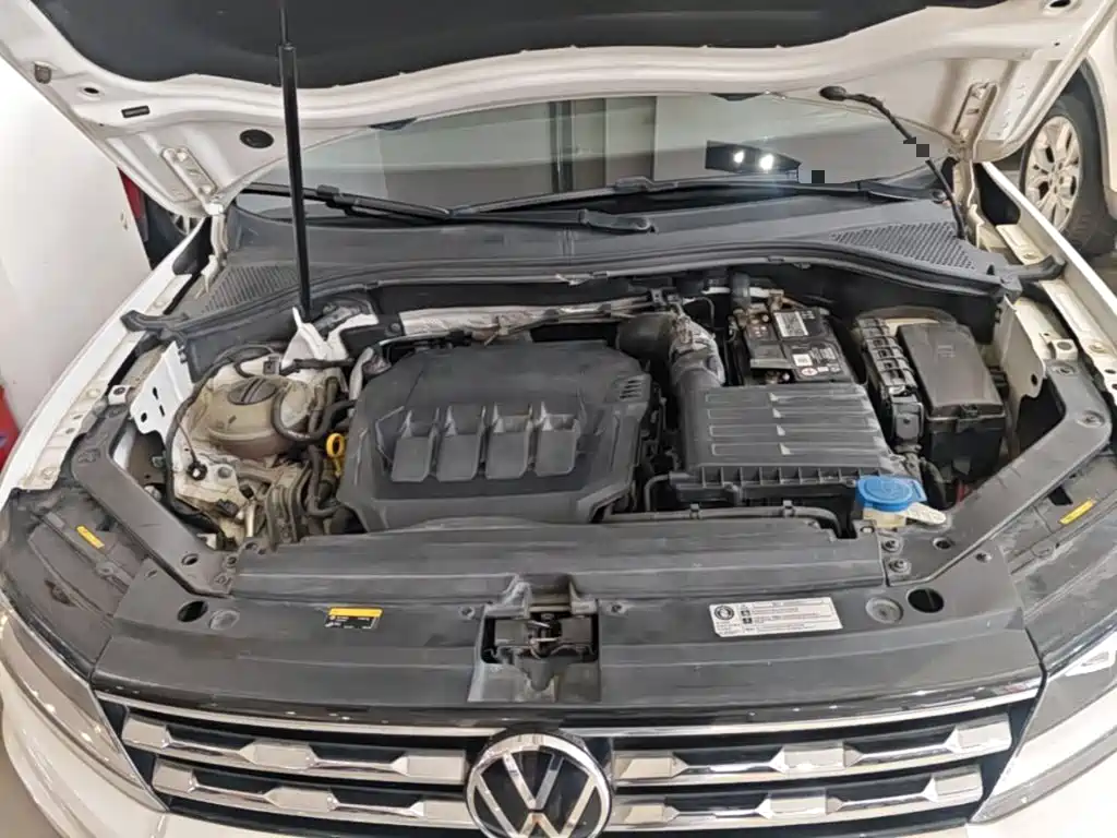 Volkswagen Tiguan L — миниатюра 20