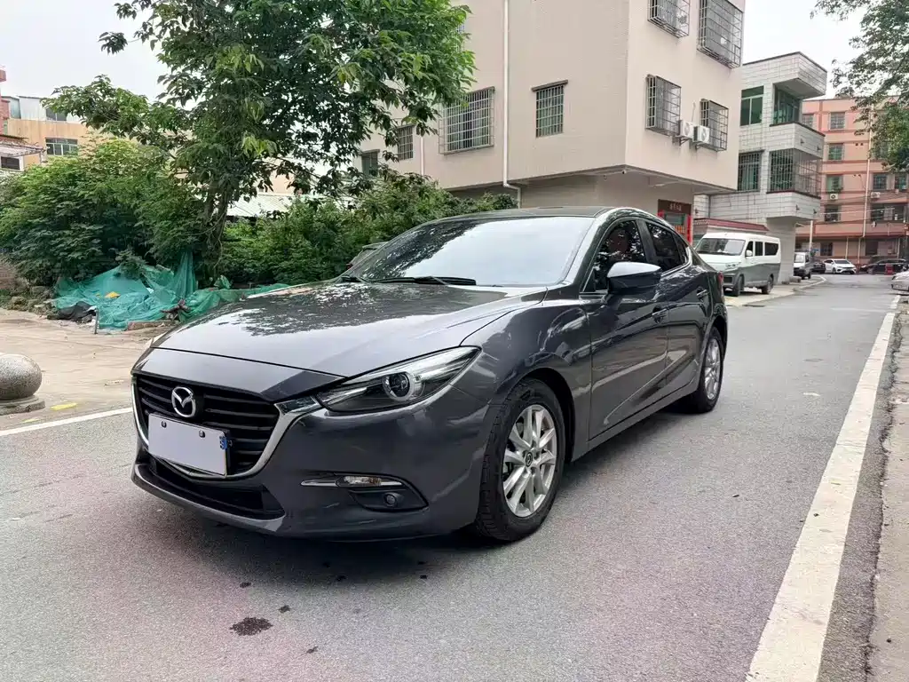 Mazda 3 Axela 2019