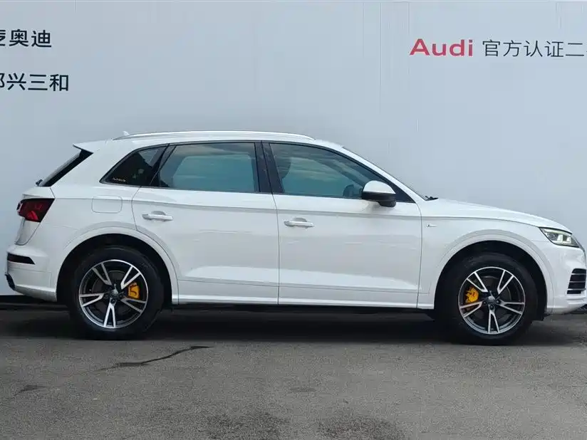 Audi Q5L 2018 40 TFSI Fashion VI